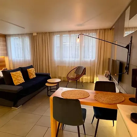 Modzelewskiego, Metro Wierzbno, Free Parking By Cosmo Spirit Warszawa